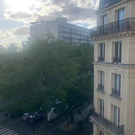 Apartment Entier - Buttes Chaumont Paris